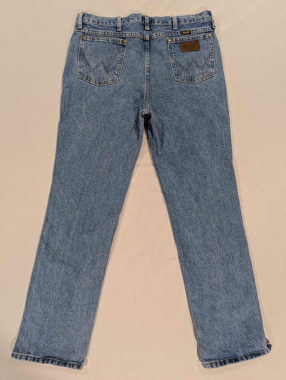 Wrangler Jeans Mens 36x34 Blue Med Wash Slim Straight Denim 36MWZSW